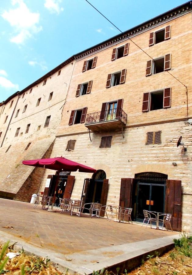 San Lorenzo Cerreto d'Esi Exterior photo
